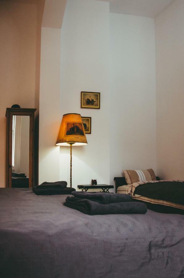 Mansion Josephina Appartement Cluj-Napoca Buitenkant foto