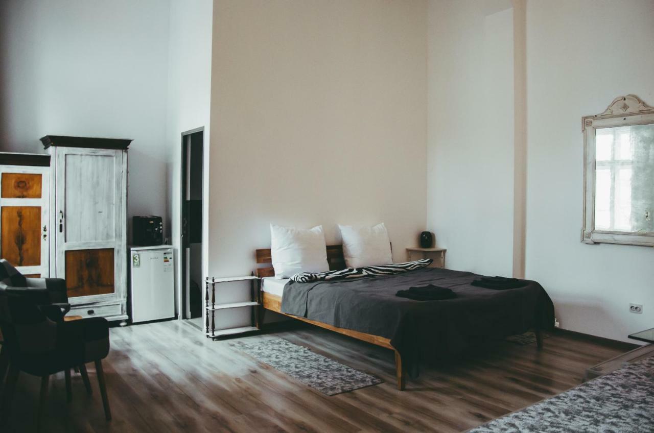 Mansion Josephina Appartement Cluj-Napoca Buitenkant foto