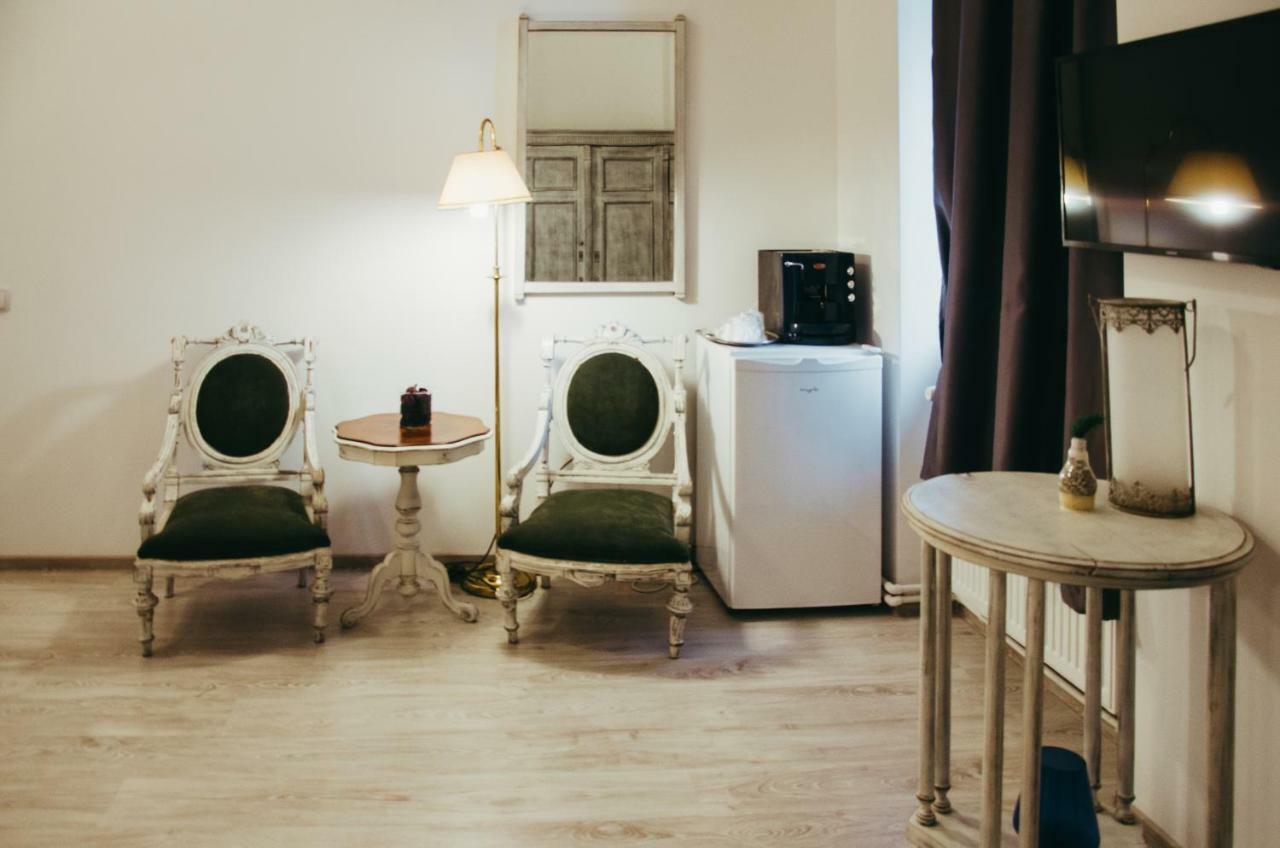 Mansion Josephina Appartement Cluj-Napoca Buitenkant foto