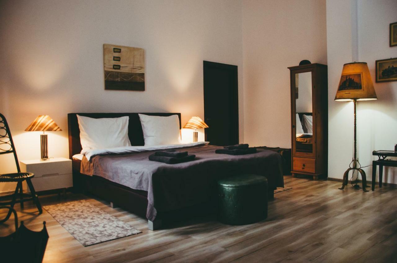 Mansion Josephina Appartement Cluj-Napoca Buitenkant foto